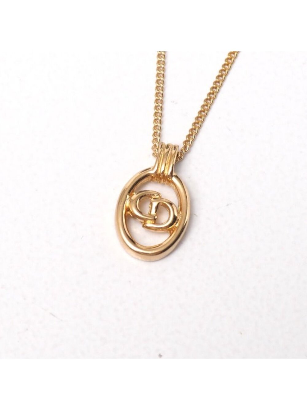 Dior Vintage Necklace CD Logo Oval Gold